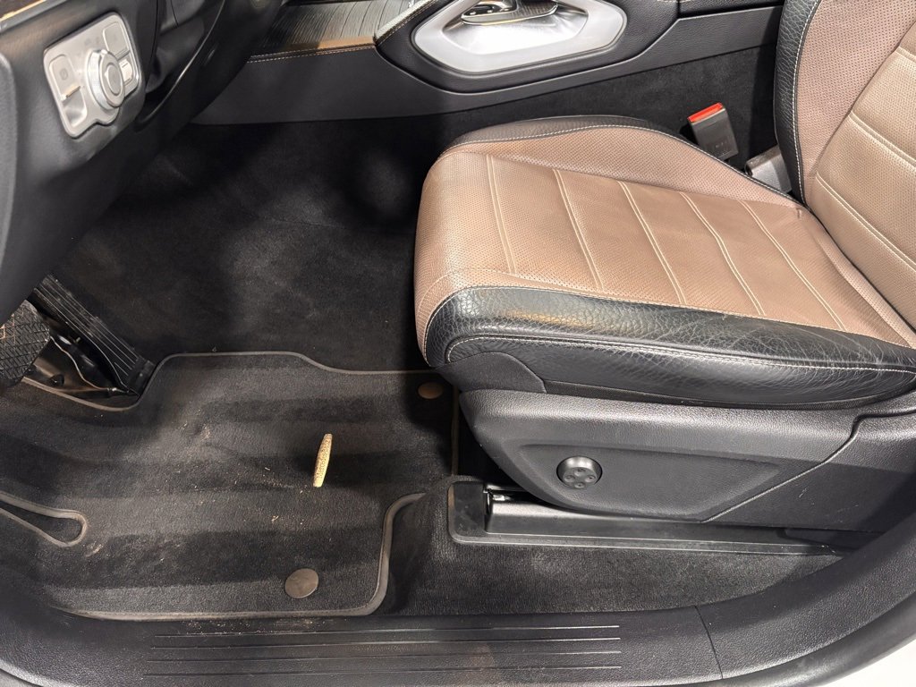 Used 2020 Mercedes-Benz GLS 450 4MATIC image 11