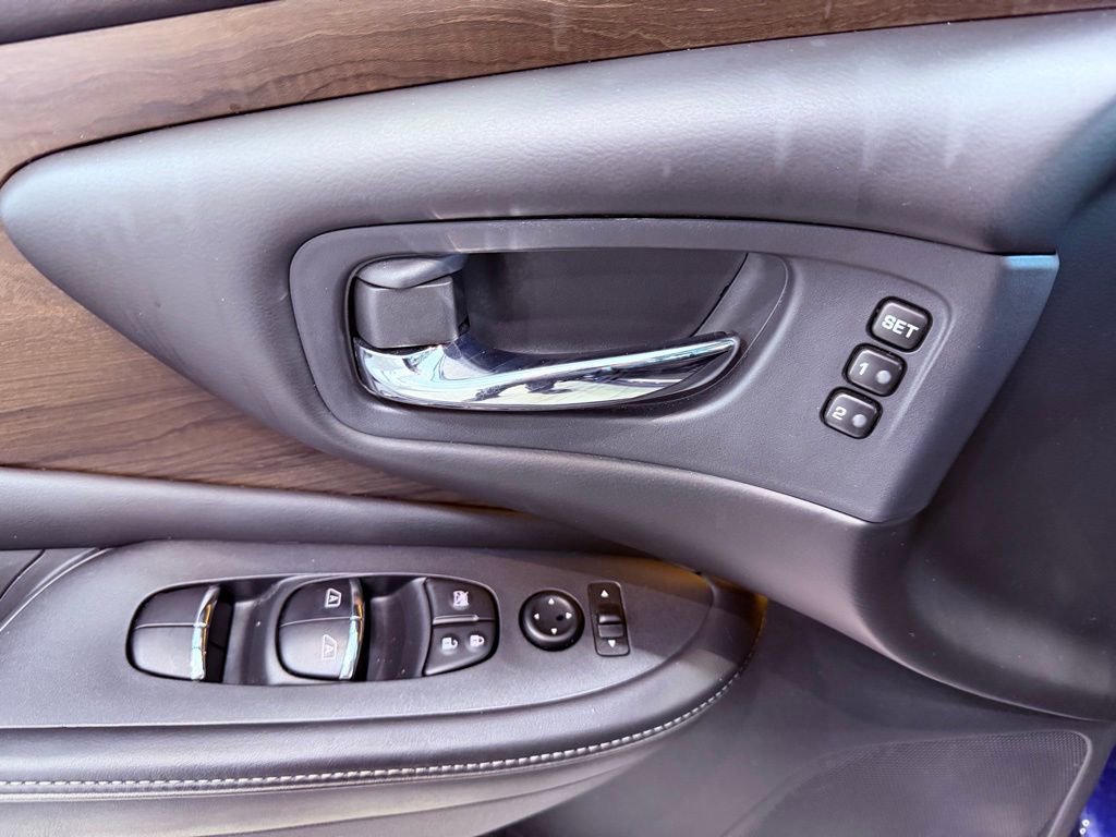 Used 2020 Nissan Murano Platinum image 22