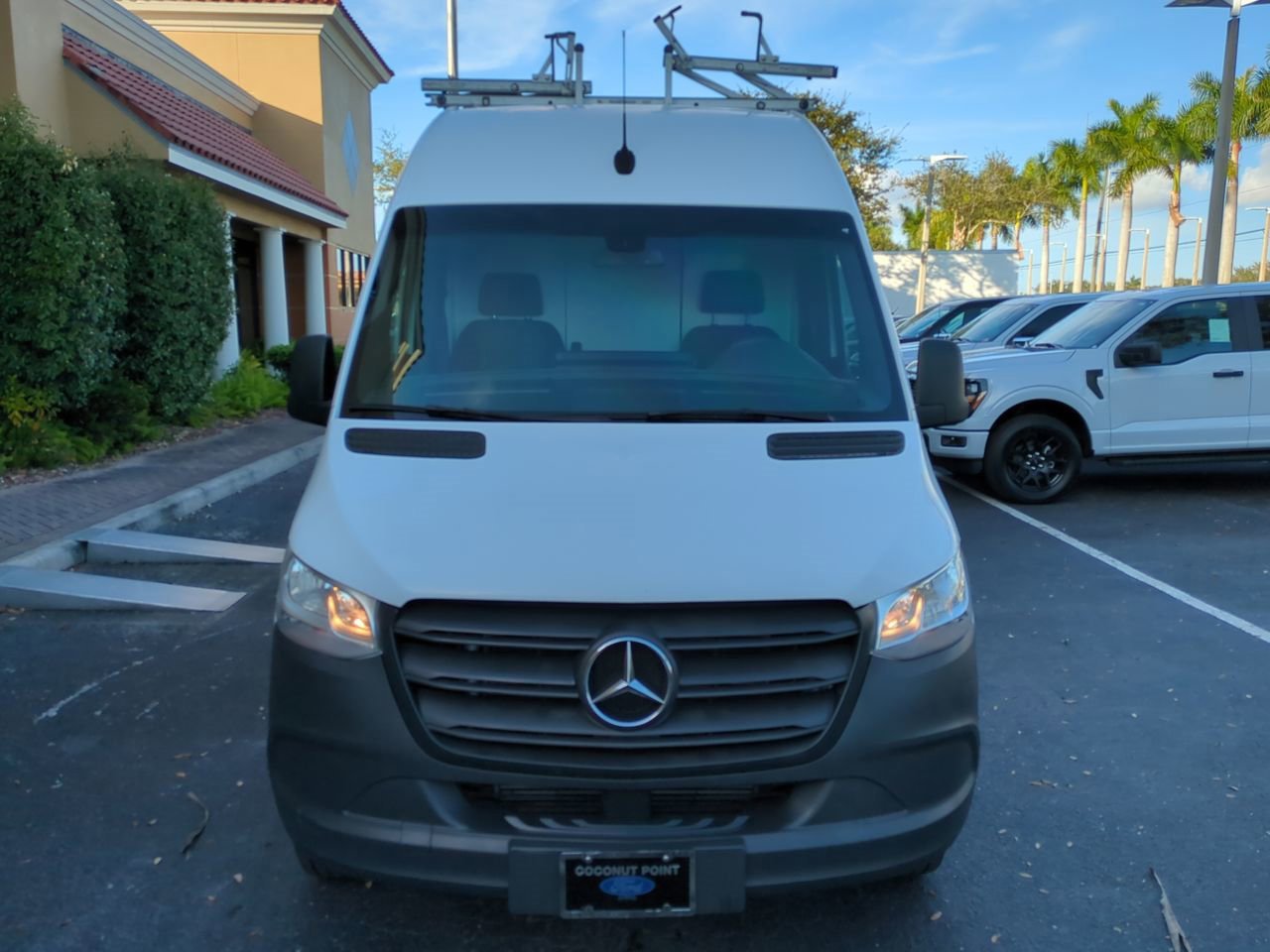 Used 2019 Mercedes-Benz Sprinter 144 Cargo image 9