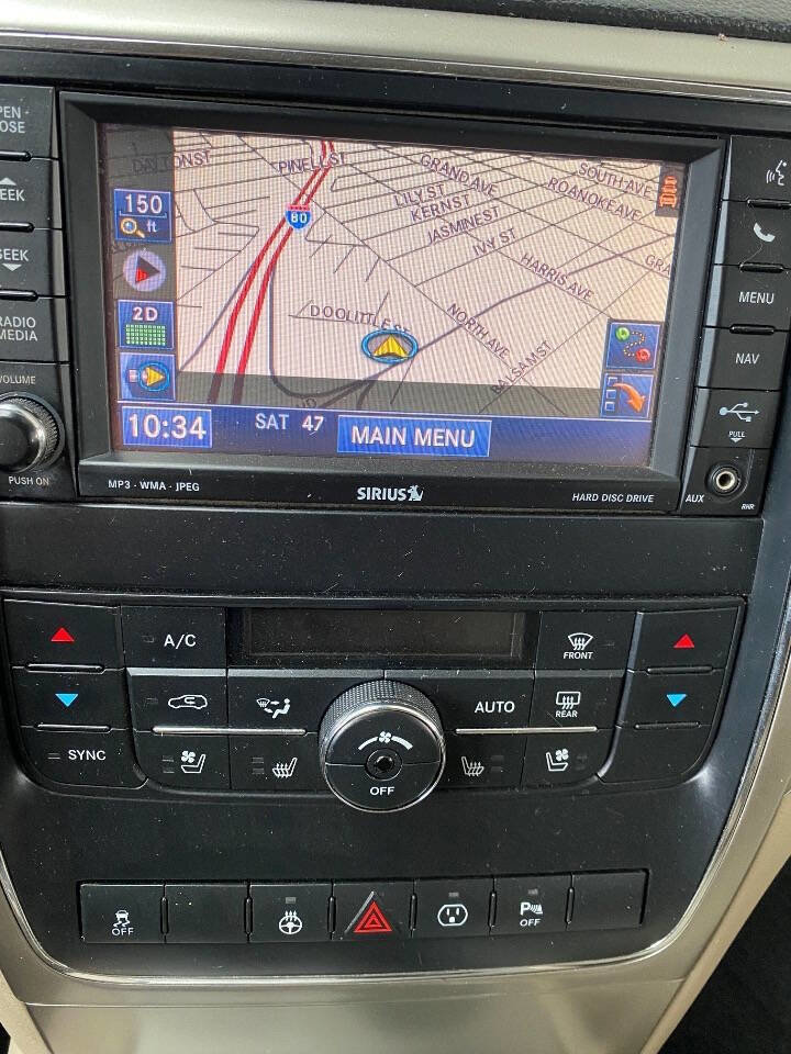 Used 2013 Jeep Grand Cherokee Limited w/ Luxury Group II image 19