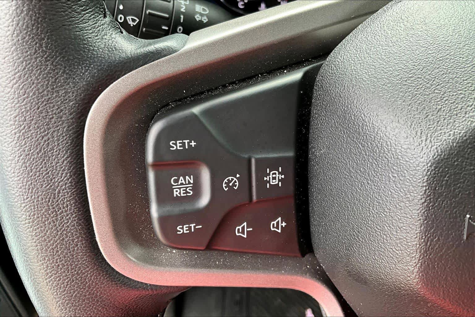 Used 2024 Ford Bronco Everglades AWD/4WD image 20