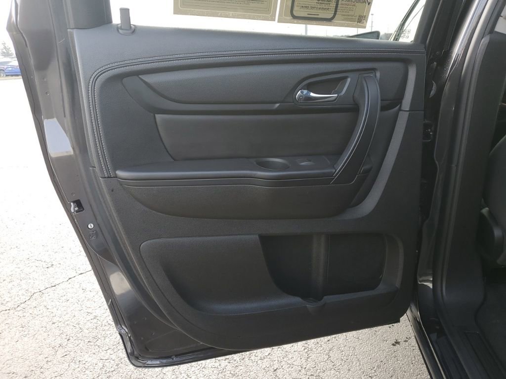 Used 2014 GMC Acadia SLE image 33