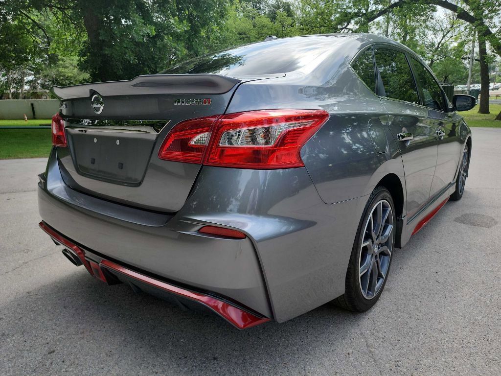Used 2017 Nissan Sentra NISMO w/ NISMO Premium Package FWD image 8