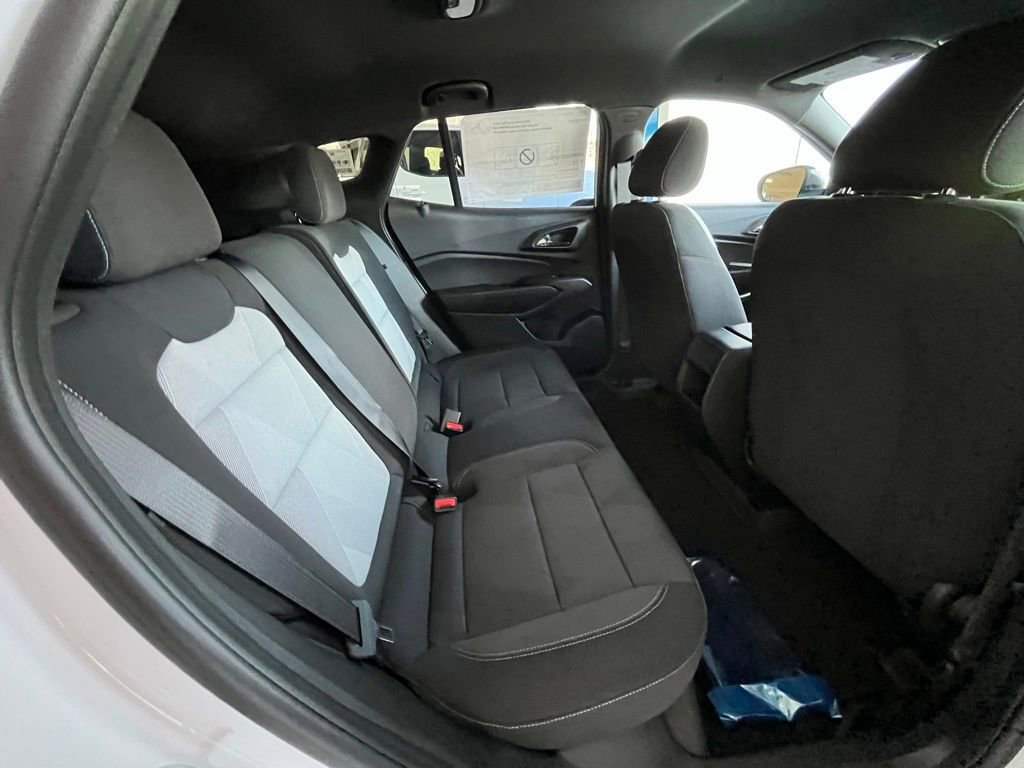 New 2026 Chevrolet Trax RS w/ Driver Confidence Package image 14