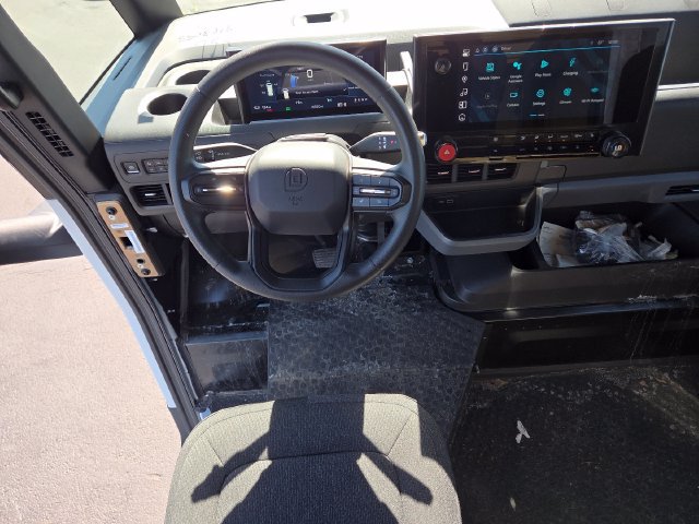 Used 2024 Chevrolet Brightdrop 600 w/ Commercial Equipment Package AWD/4WD image 20
