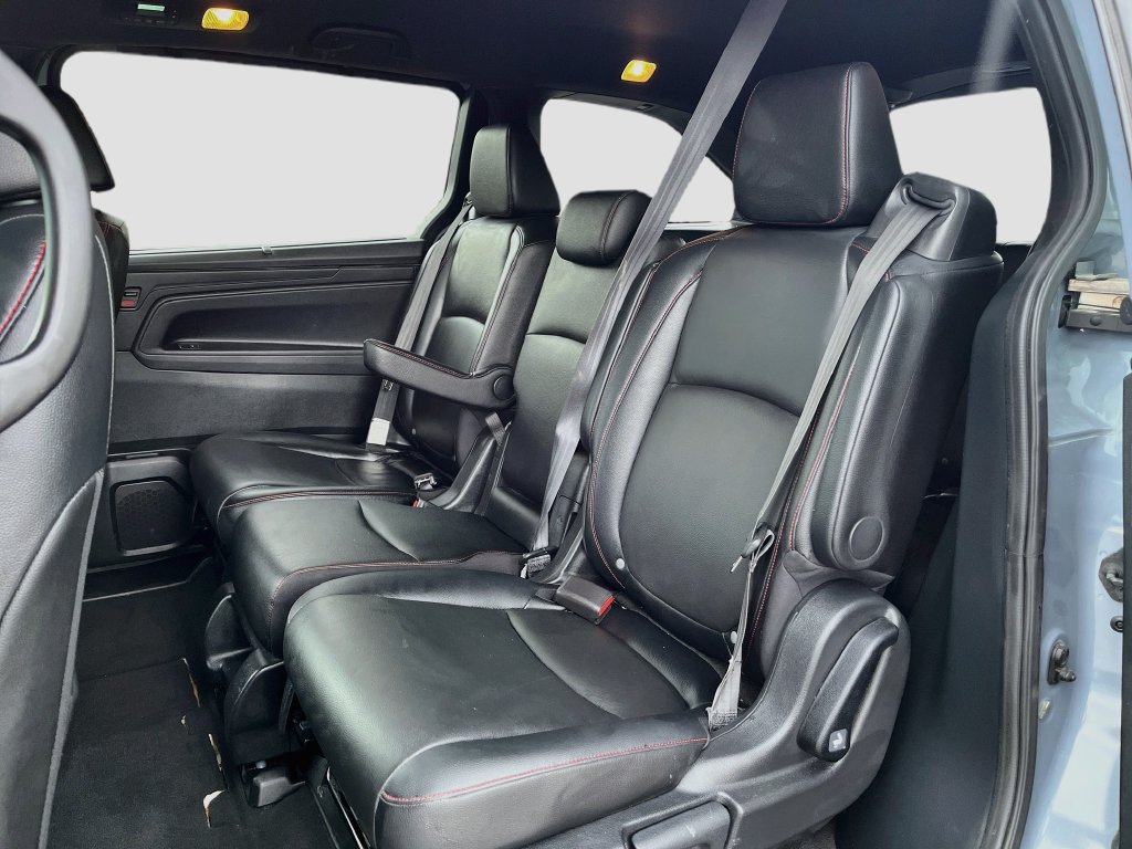 Used 2023 Honda Odyssey Sport image 25