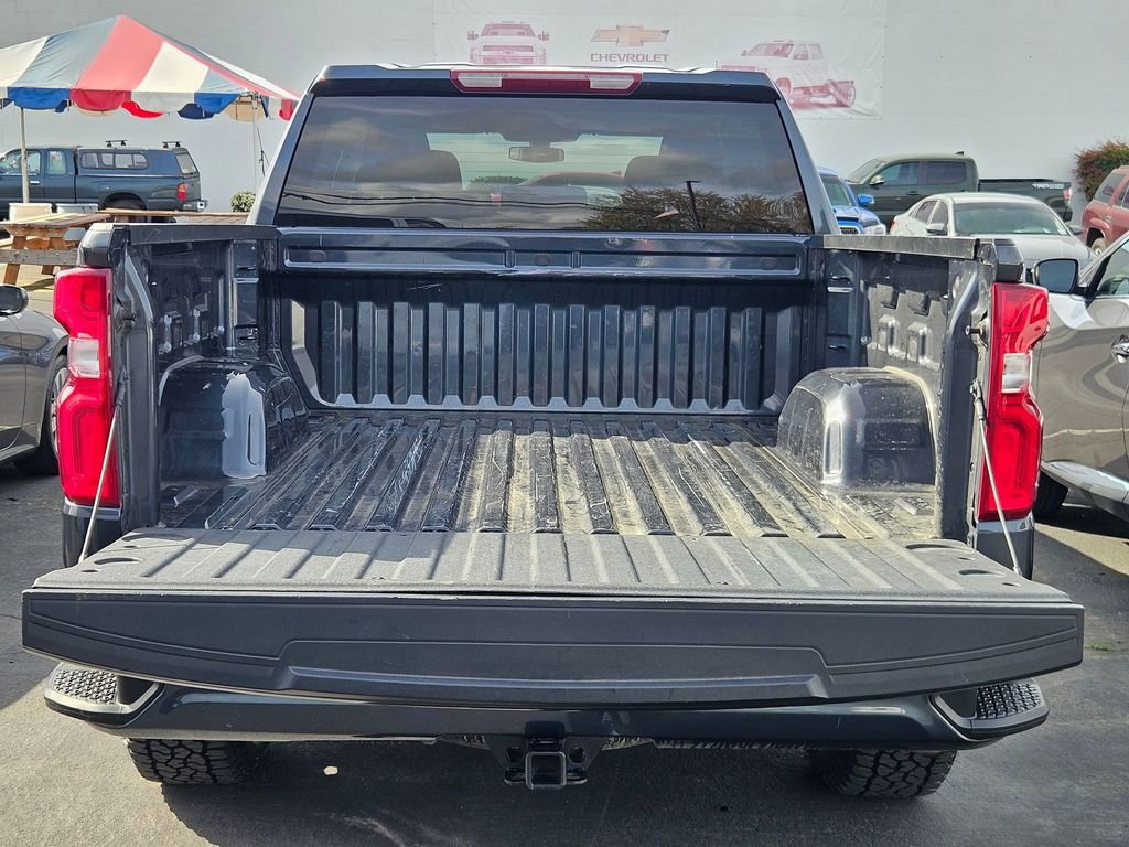 Used 2022 Chevrolet Silverado 1500 Custom w/ LPO, Blackout Package AWD/4WD image 25
