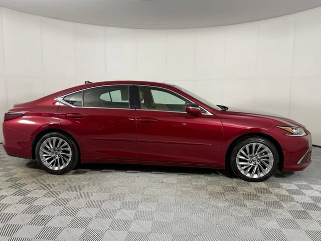 Used 2023 Lexus ES 350 w/ Accessory Package (Z2) FWD image 9