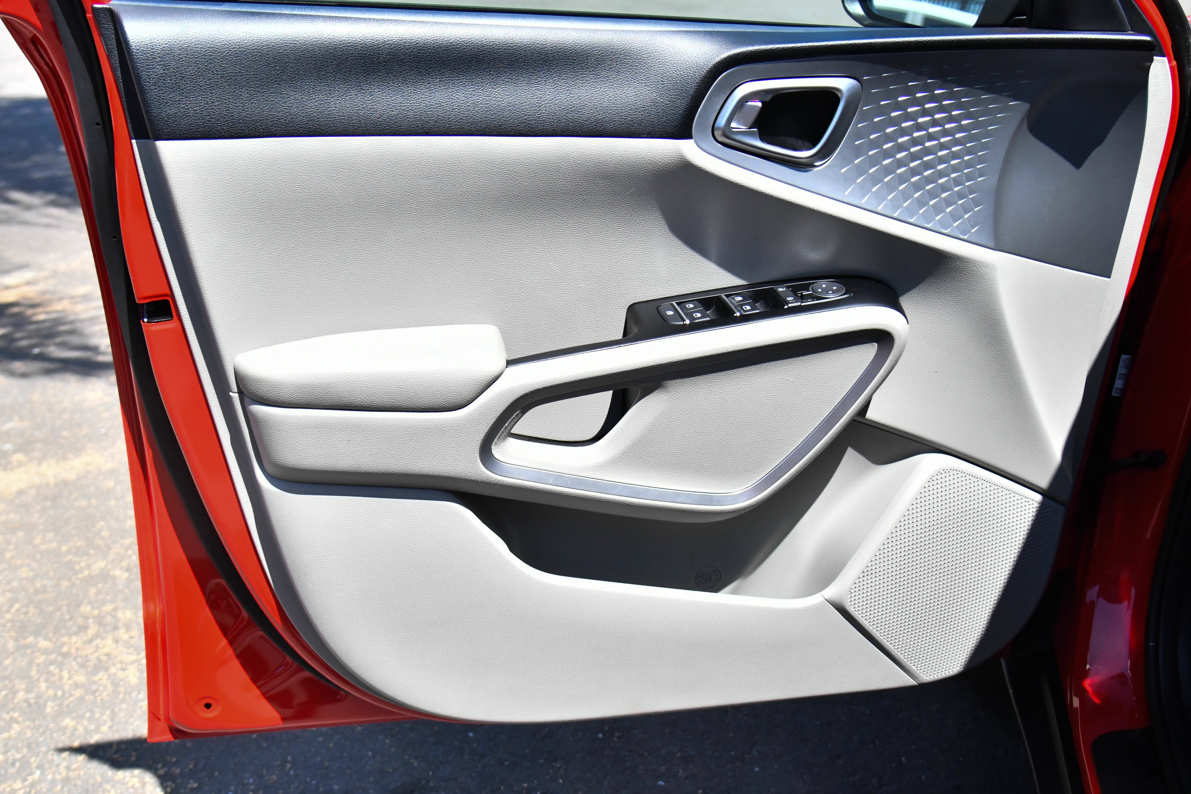 Used 2022 Kia Soul LX w/ Technology Package FWD image 13