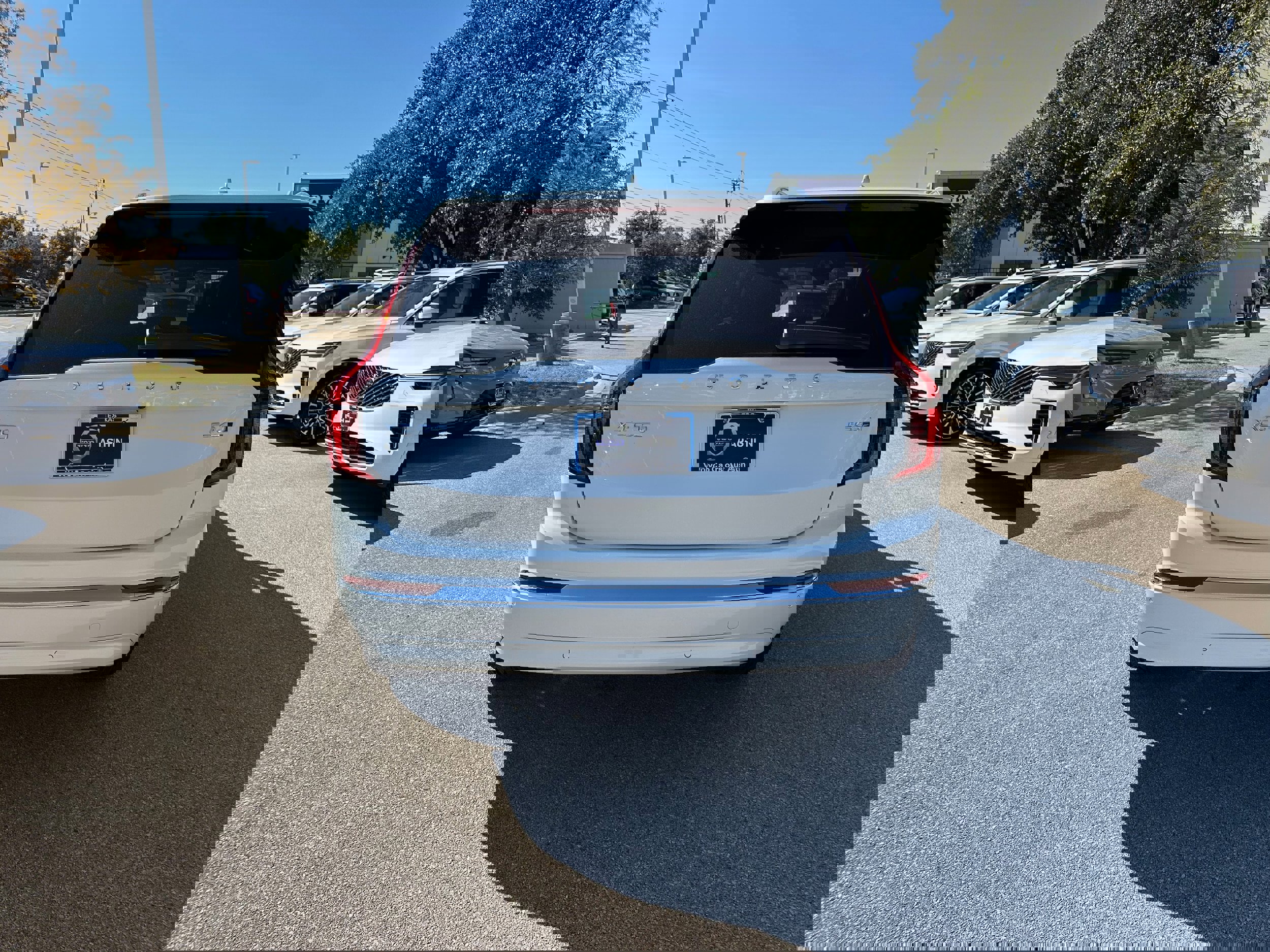 New 2026 Volvo XC90 B6 Ultra w/ Protection Package image 5