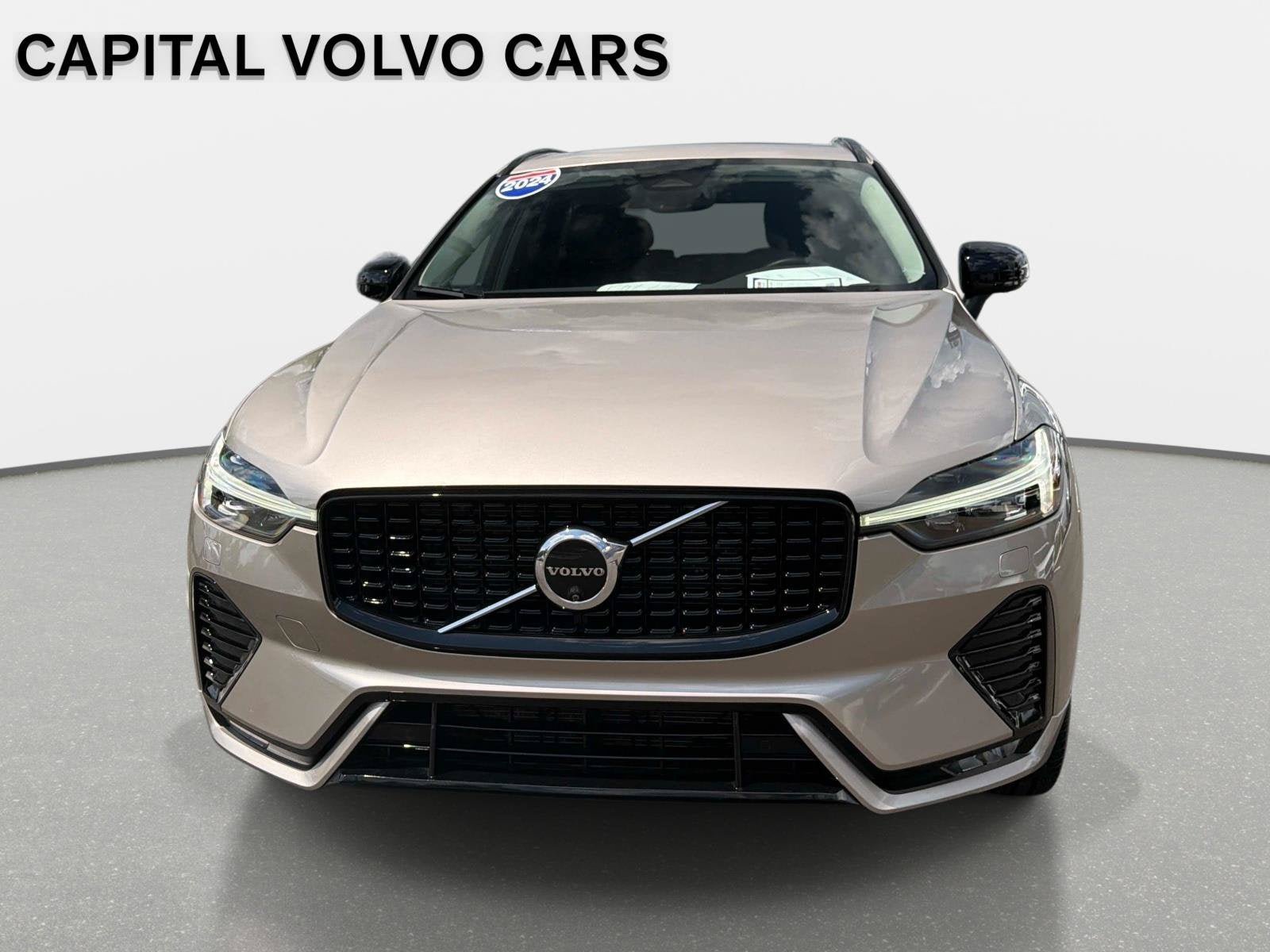Certified 2024 Volvo XC60 B5 Plus w/ Protection Package Premier AWD/4WD image 2