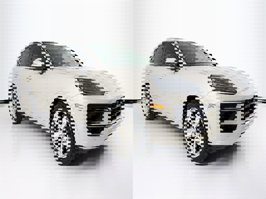 New 2026 Porsche Cayenne Coupe image 7