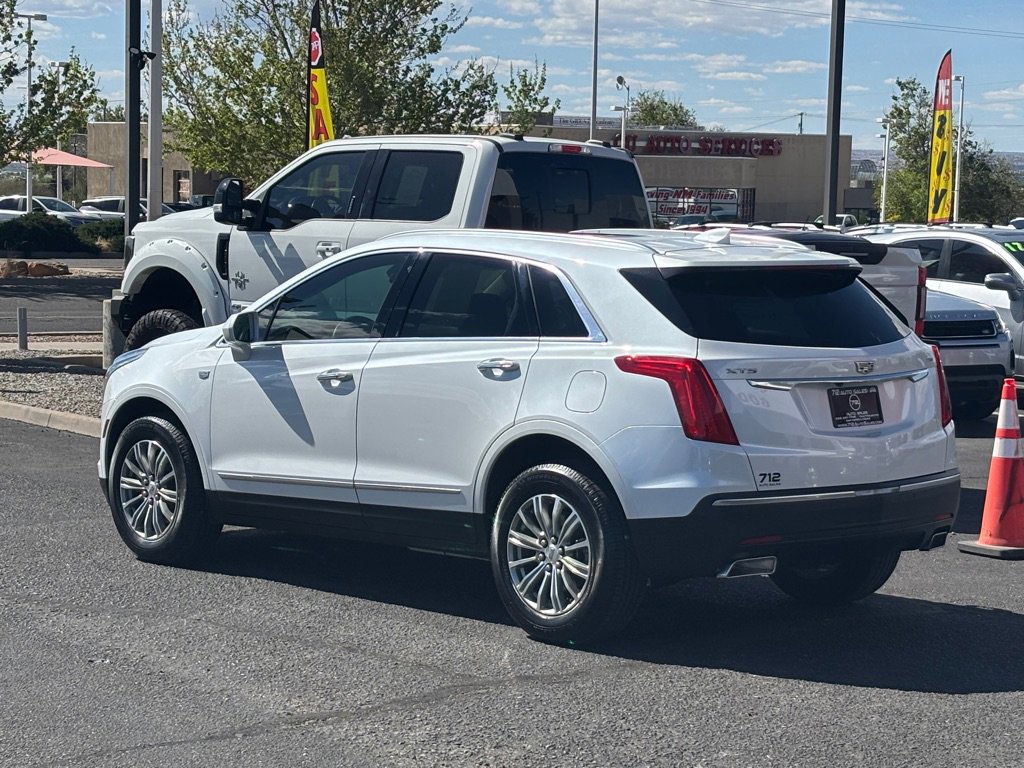 Used 2017 Cadillac XT5 Luxury w/ Driver Awareness Package FWD image 48