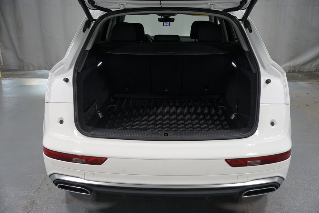 Used 2022 Audi Q5 2.0T Premium w/ Convenience Package AWD/4WD image 34