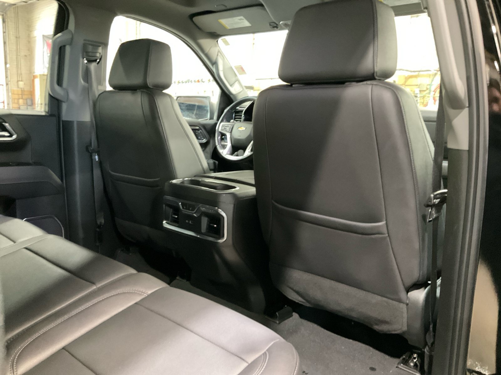 Used 2023 Chevrolet Silverado 1500 LTZ AWD/4WD image 26