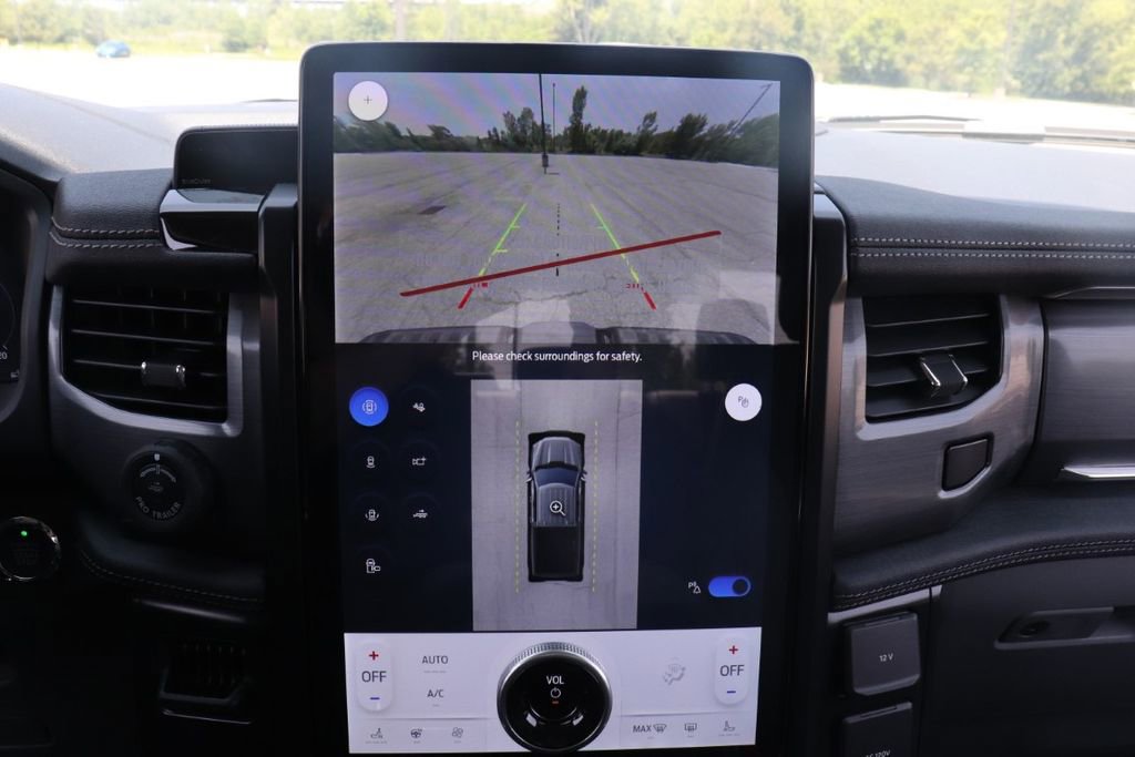 New 2025 Ford F150 Lightning Flash image 18