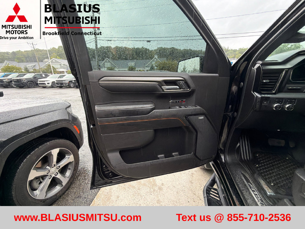 Used 2023 GMC Sierra 1500 AT4 w/ AT4 Premium Package AWD/4WD image 14
