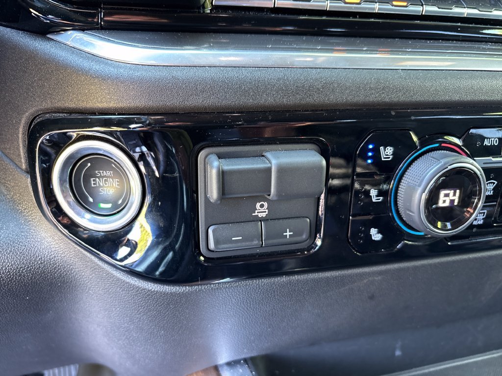 Certified 2026 Chevrolet Silverado 1500 High Country w/ High Country Premium Package AWD/4WD image 28