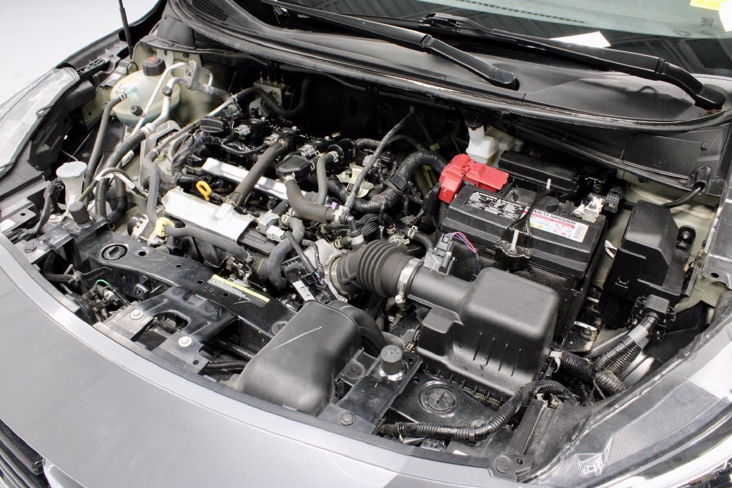 Certified 2024 Nissan Versa SR FWD image 16
