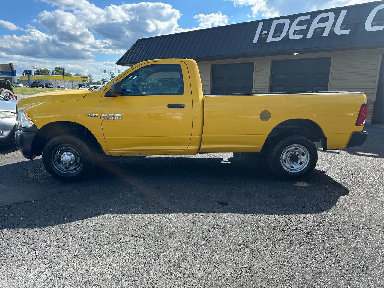 Used 2018 RAM 2500 Tradesman w/ Power Accessory Group image 16