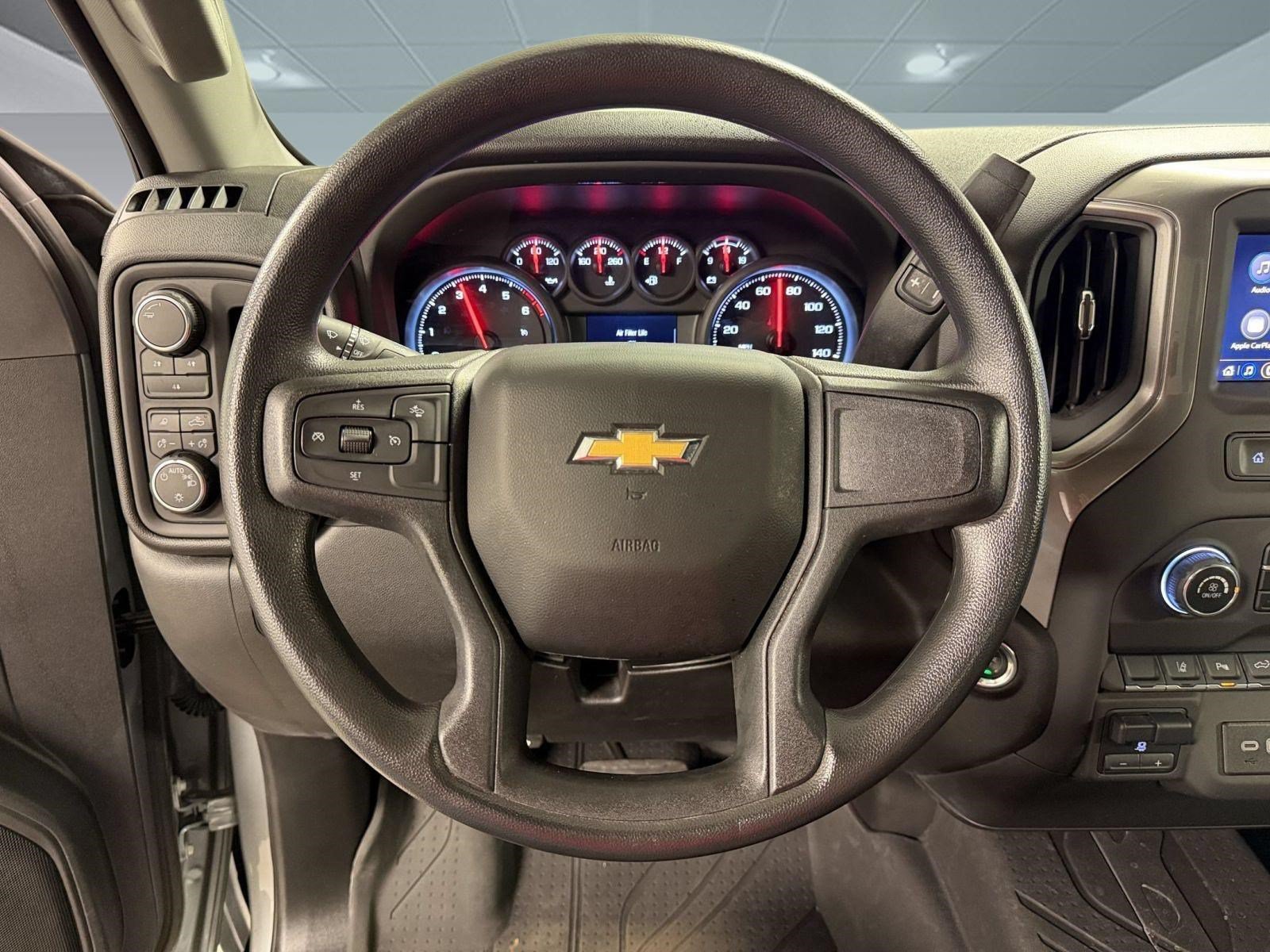 Used 2025 Chevrolet Silverado 2500 Custom w/ Custom Value Package AWD/4WD image 10