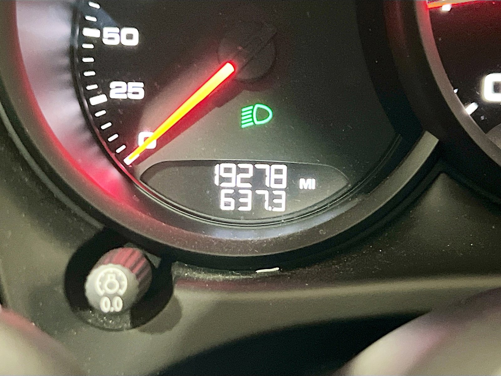 Used 2021 Porsche Macan image 8