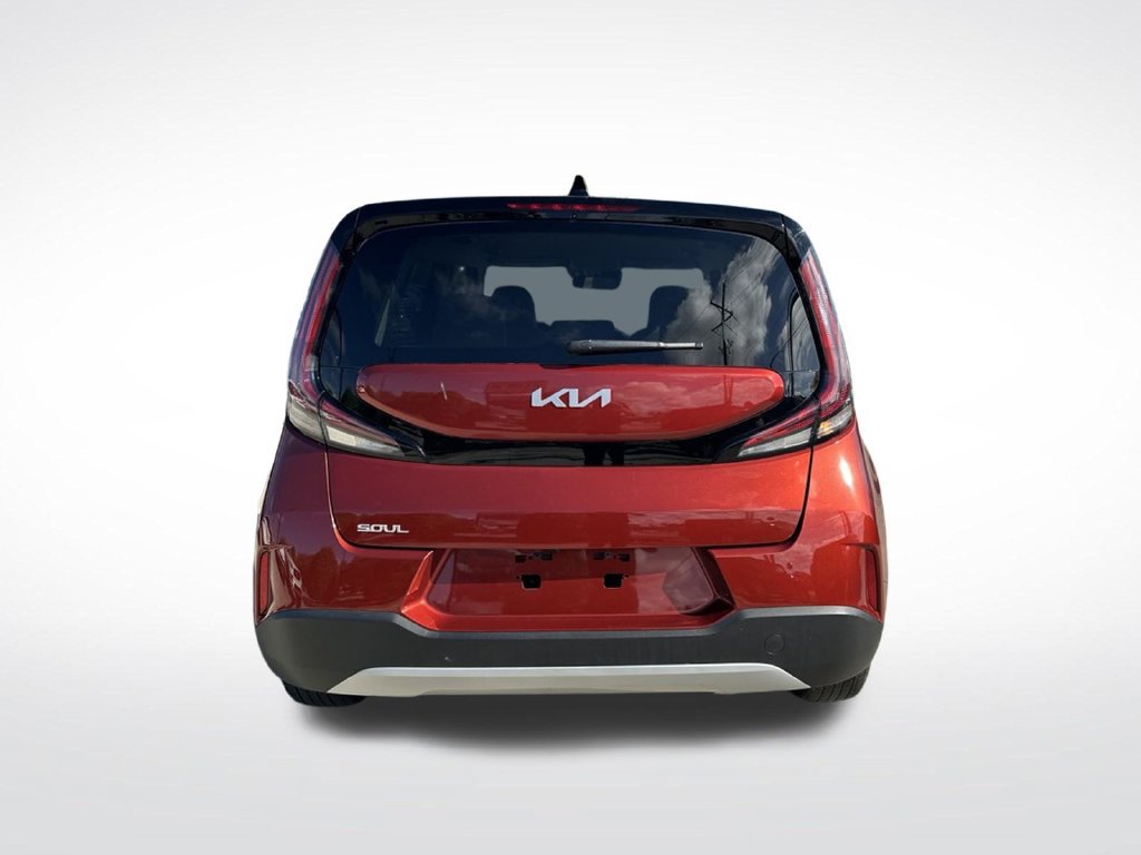 Used 2025 Kia Soul LX w/ LX Technology Package FWD image 6