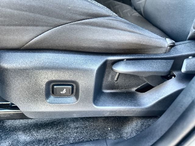 Used 2025 Toyota Tacoma SR5 image 21