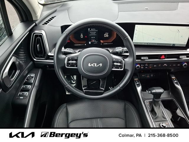 Certified 2025 Kia Sorento S w/ Panoramic Sunroof Package AWD/4WD image 14