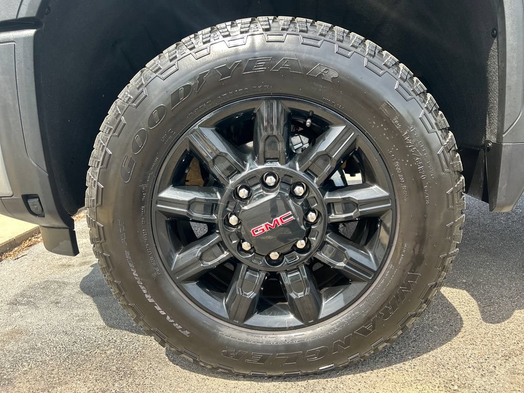 Certified 2025 GMC Sierra 2500 AT4 AWD/4WD image 50