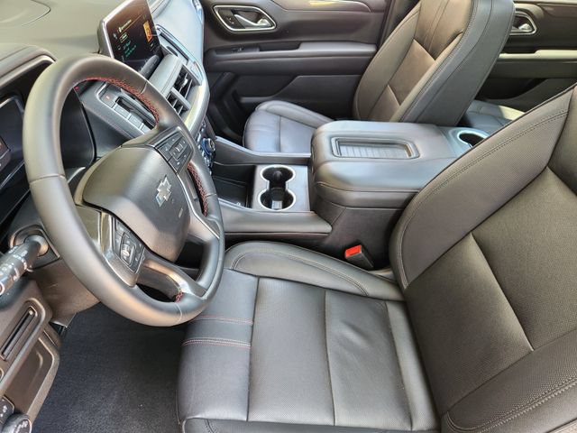 Used 2023 Chevrolet Suburban RST AWD/4WD image 8