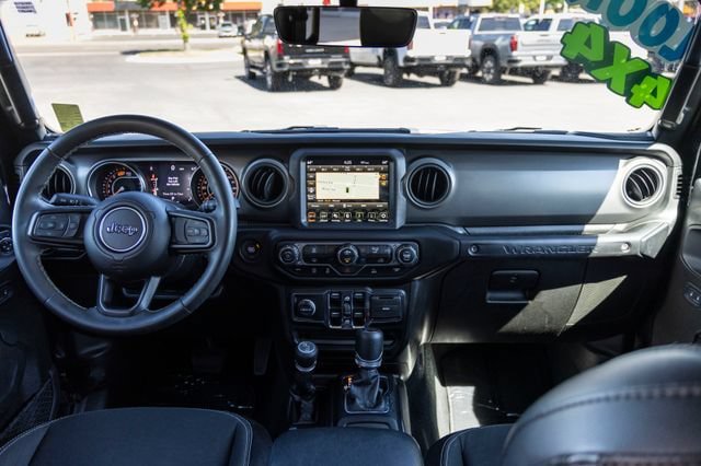 Used 2023 Jeep Wrangler Unlimited Sport AWD/4WD image 31