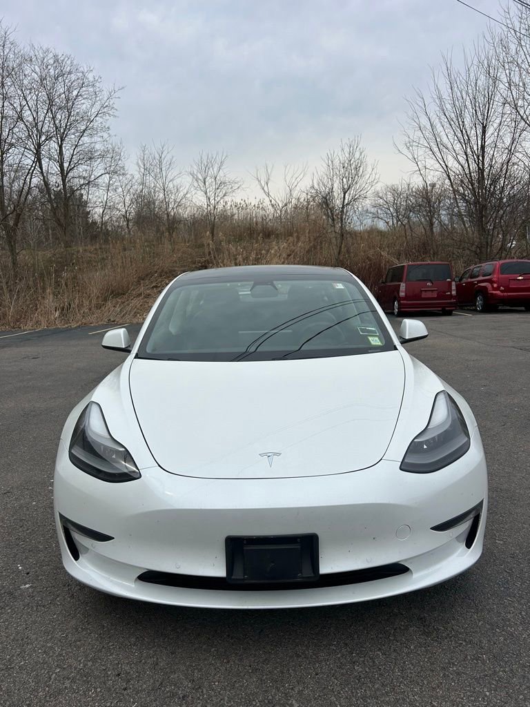 Used 2021 Tesla Model 3 Long Range image 1