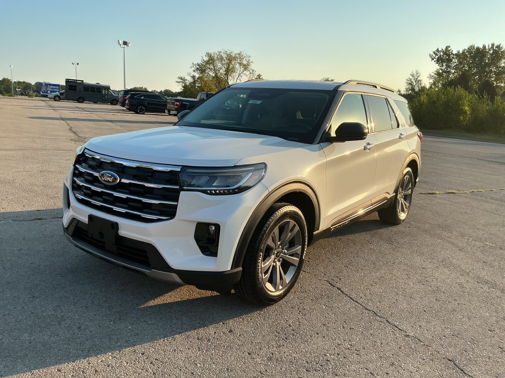 New 2026 Ford Explorer Active w/ Active Comfort Package