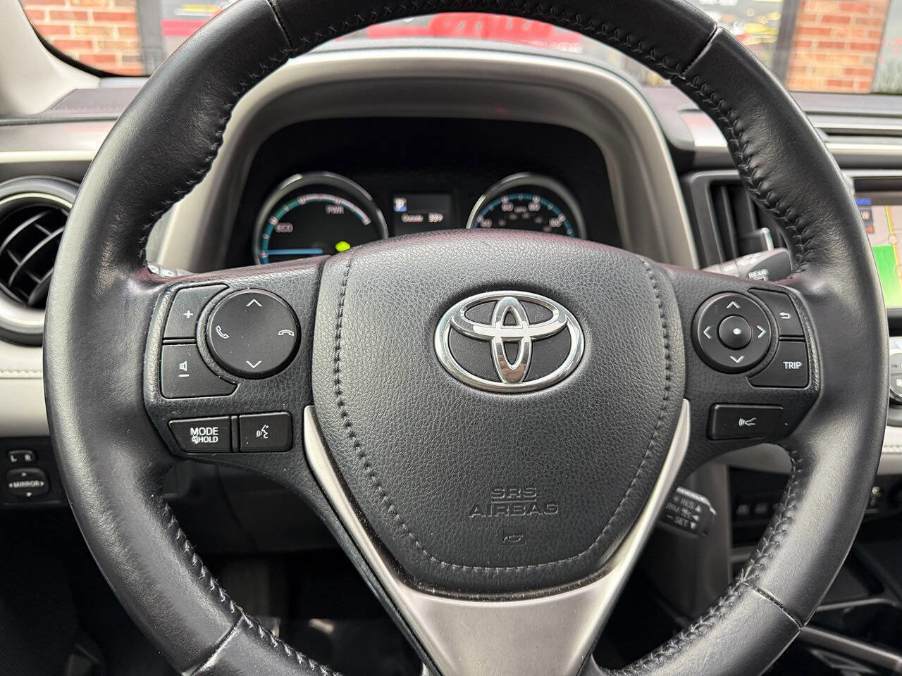 Used 2017 Toyota RAV4 Limited image 12