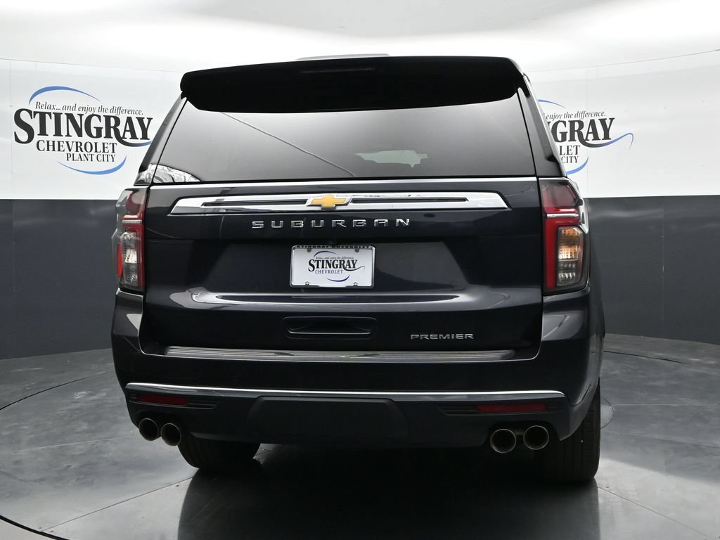 Used 2024 Chevrolet Suburban Premier RWD image 6