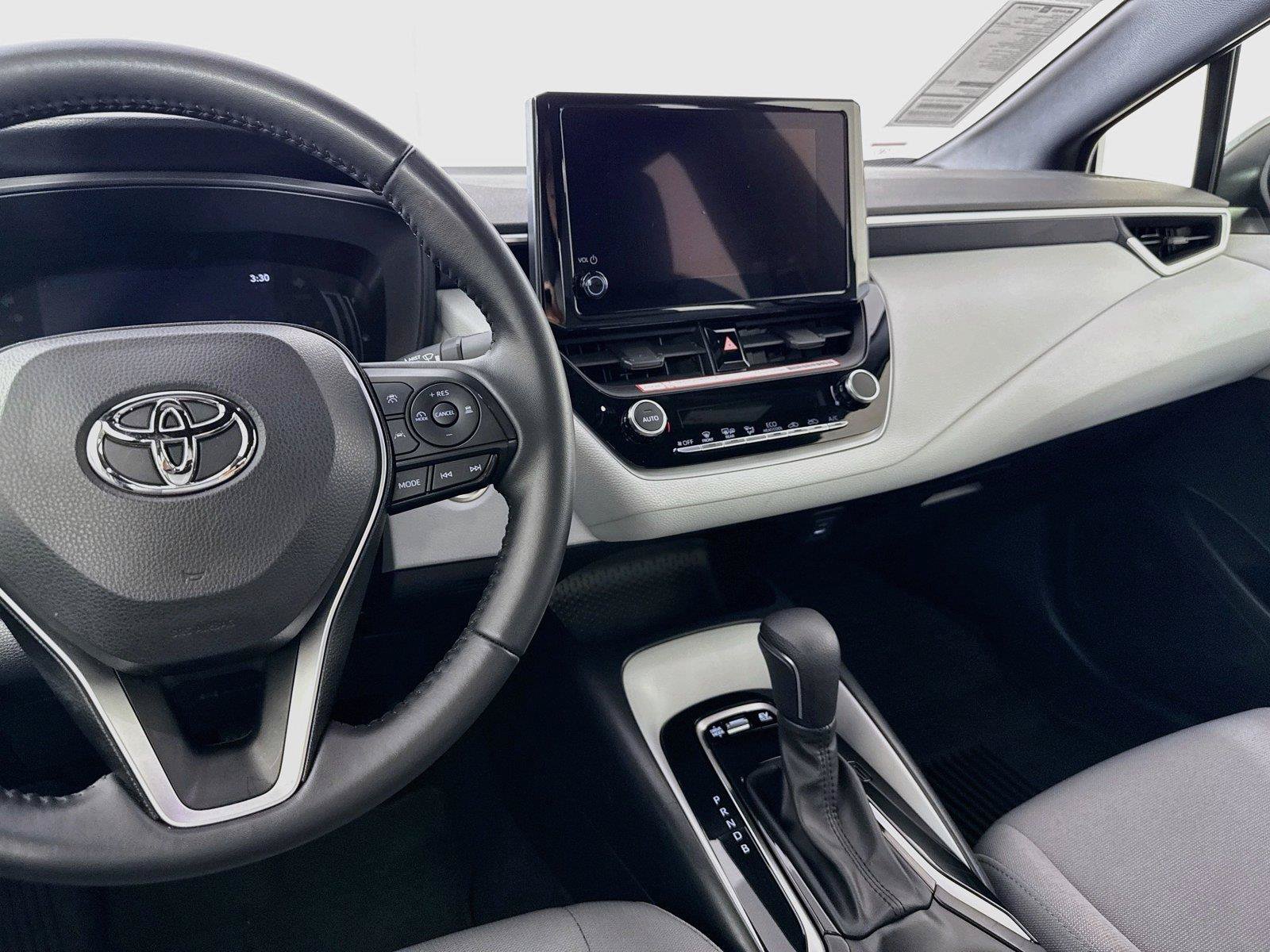 Certified 2026 Toyota Corolla SE FWD image 29