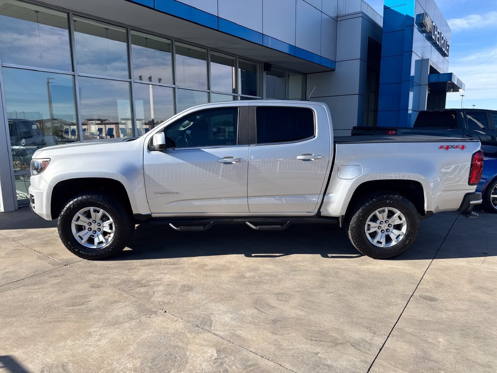 Used 2018 Chevrolet Colorado LT AWD/4WD image 2