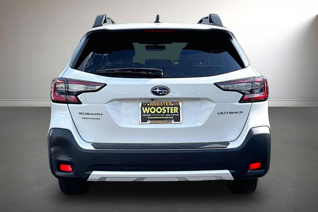 Used 2023 Subaru Outback Limited AWD/4WD image 6