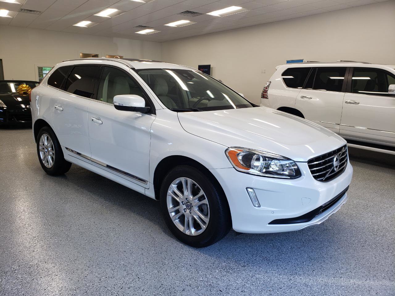 Used 2014 Volvo XC60 3.2 FWD image 2
