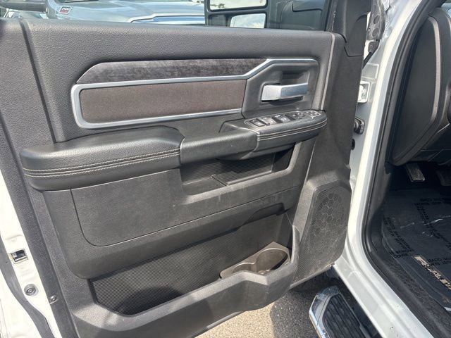 Used 2024 RAM 2500 Big Horn AWD/4WD image 17