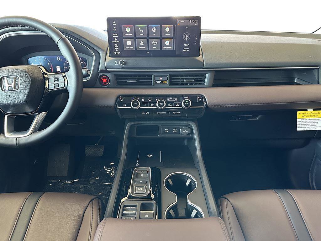 New 2026 Honda Pilot Touring image 17