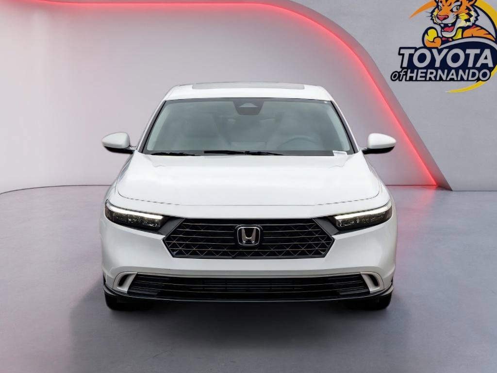 Used 2023 Honda Accord EX image 2