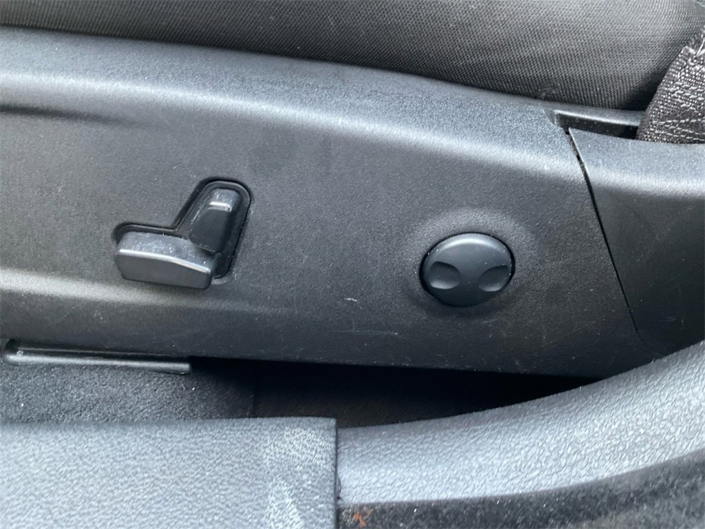 Certified 2023 Dodge Charger SXT image 30