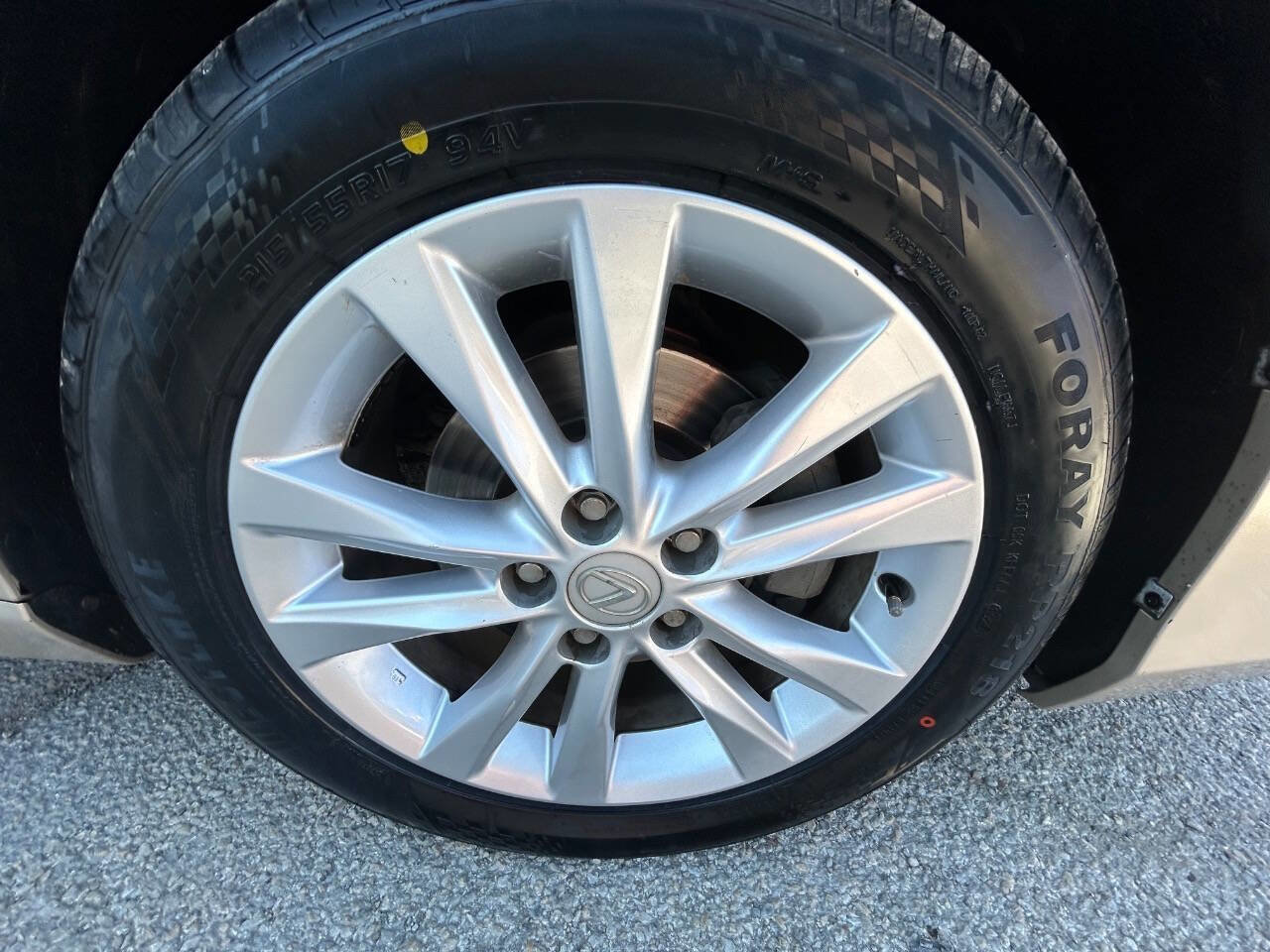 Used 2011 Lexus ES 350 FWD image 19