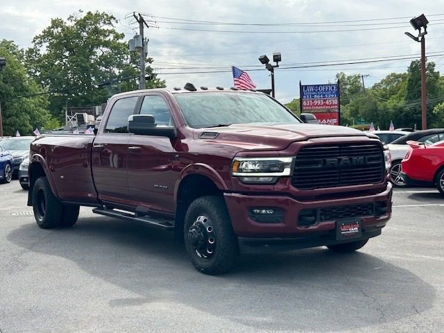 Used 2022 RAM 3500 Laramie w/ Night Edition AWD/4WD image 3