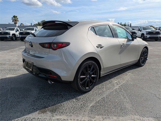 New 2025 MAZDA MAZDA3 Hatchback w/Premium Plus Pkg image 7