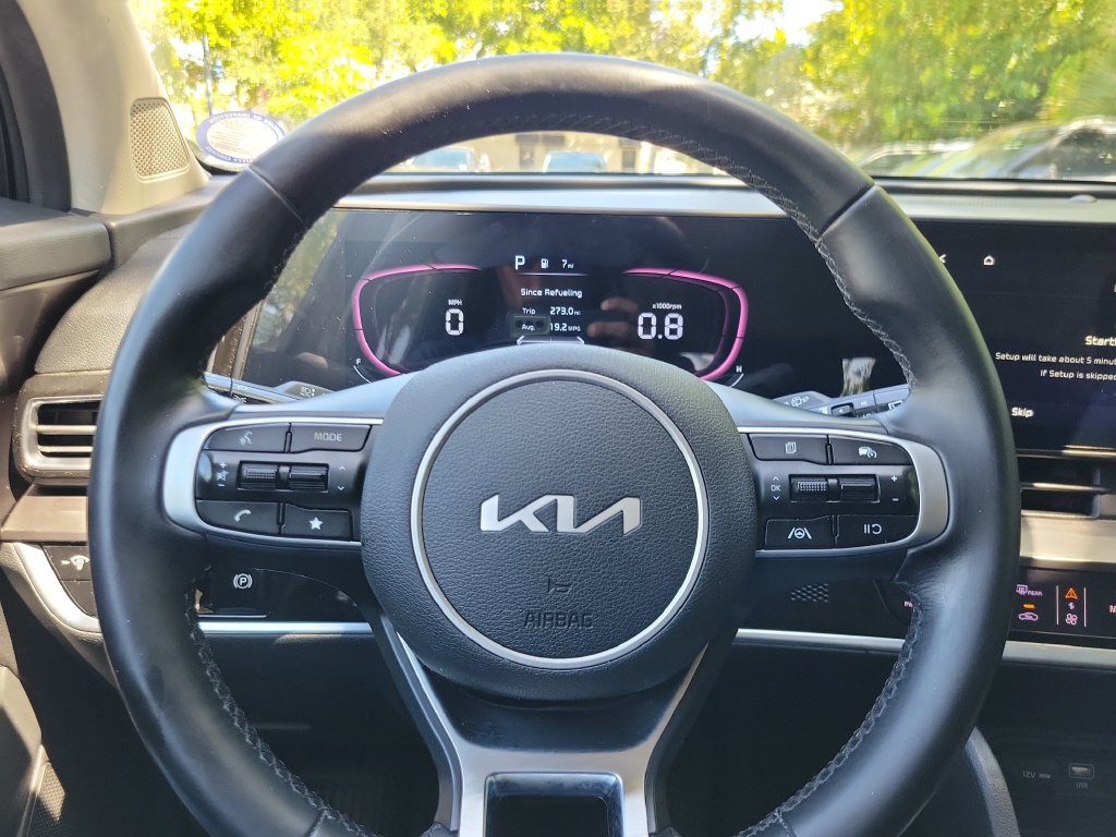Certified 2023 Kia Sportage EX FWD image 16