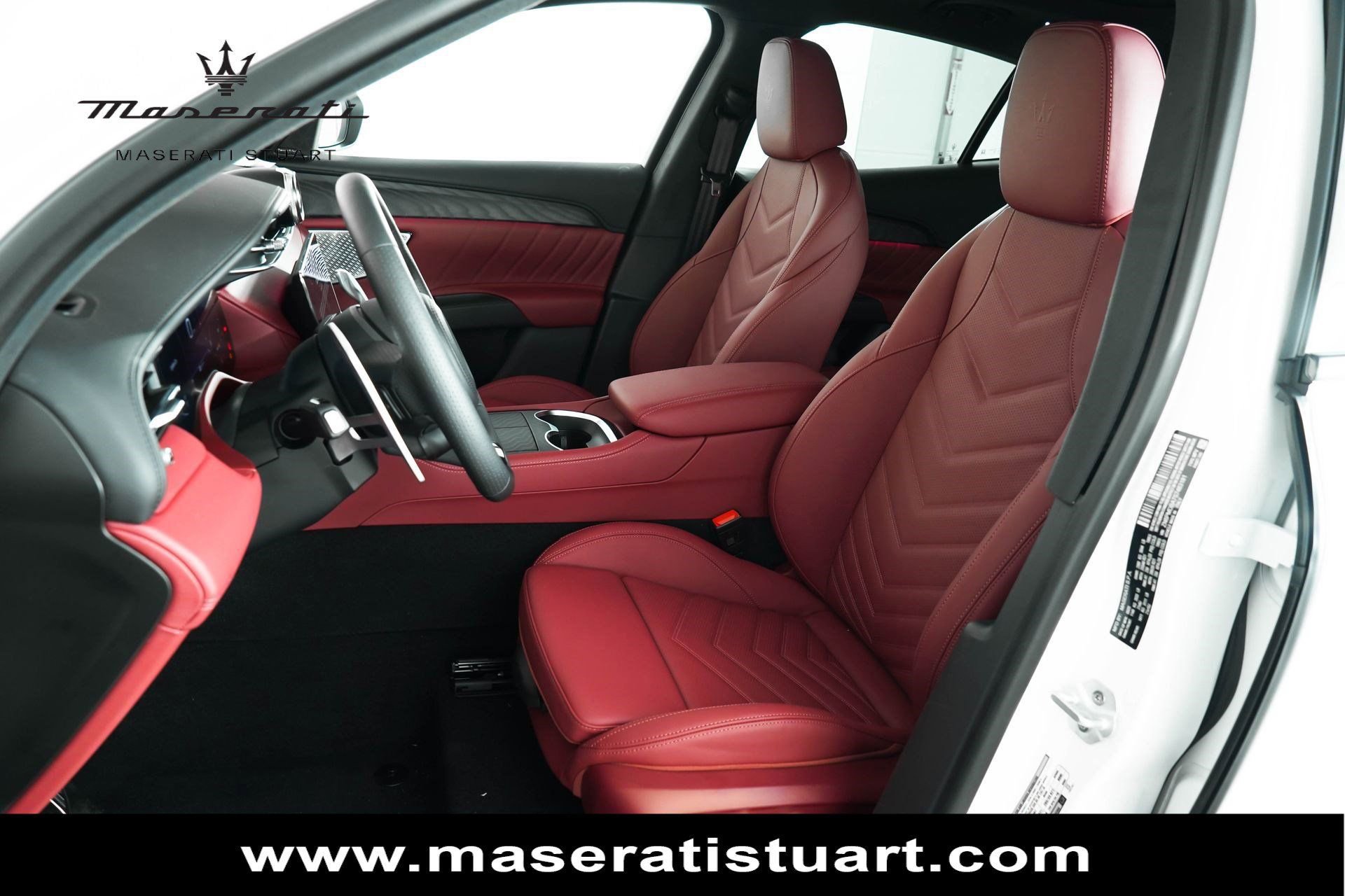 New 2025 Maserati Grecale Modena image 34