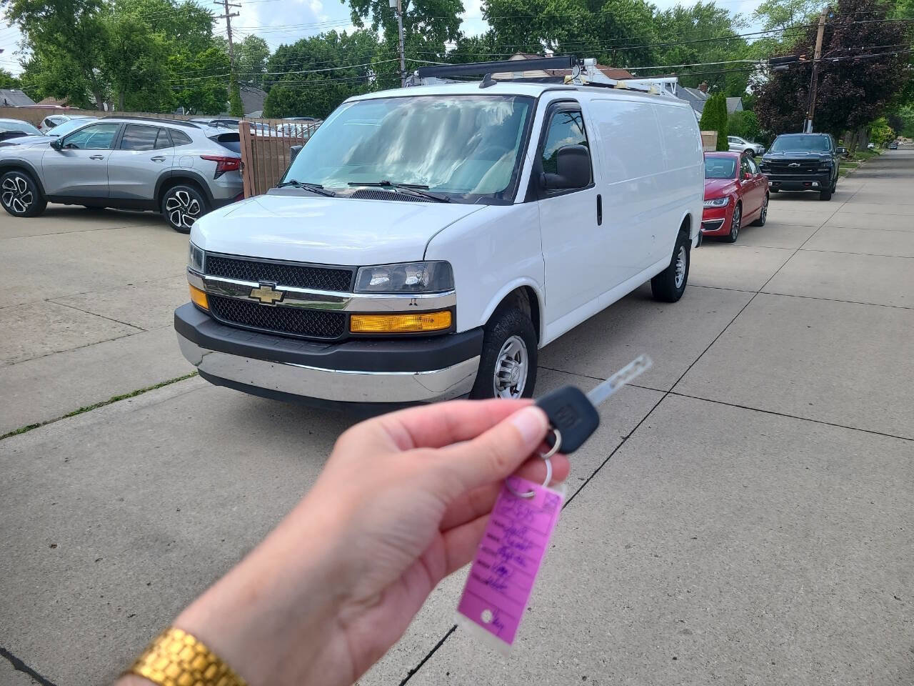 Used 2018 Chevrolet Express 2500 2500 3dr Extended Cargo Van image 60